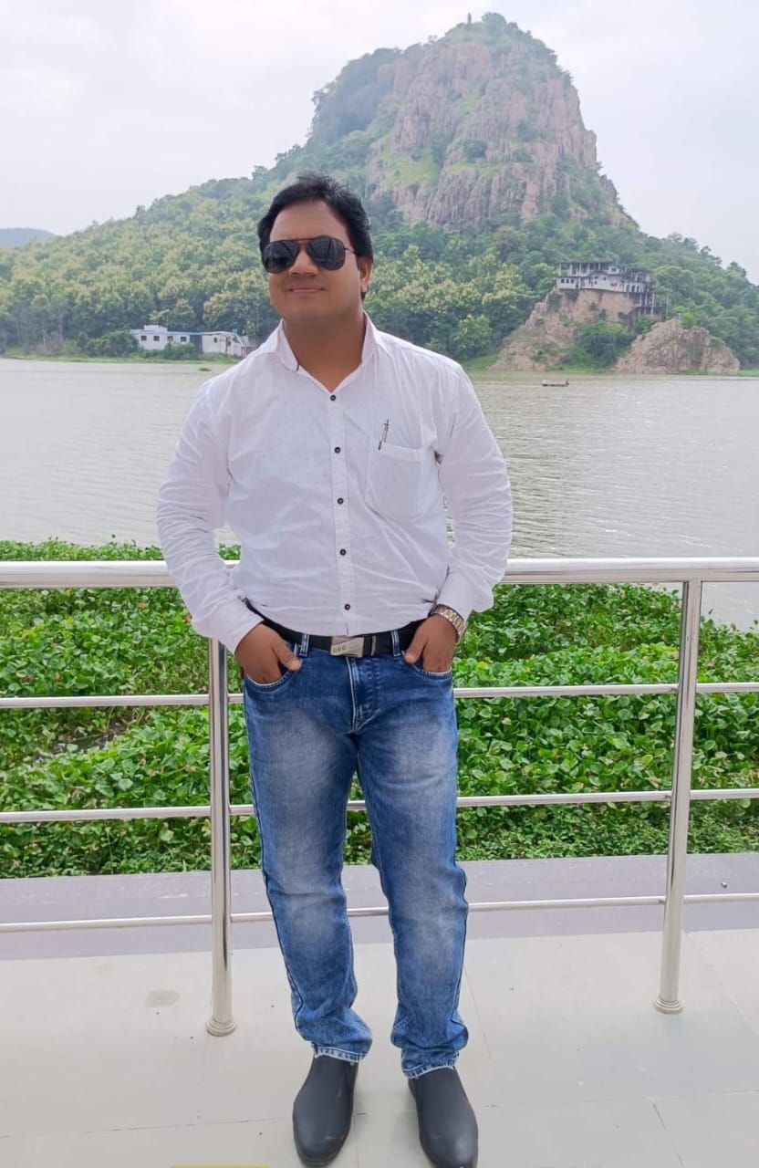 Mr. Nitesh Estari Motghare